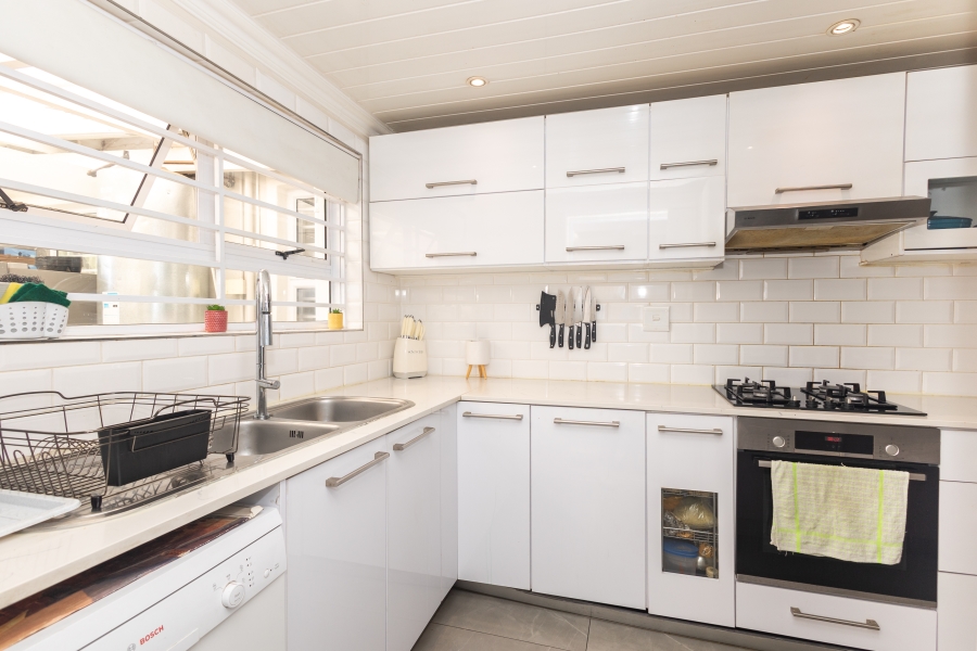 4 Bedroom Property for Sale in Northpine Western Cape